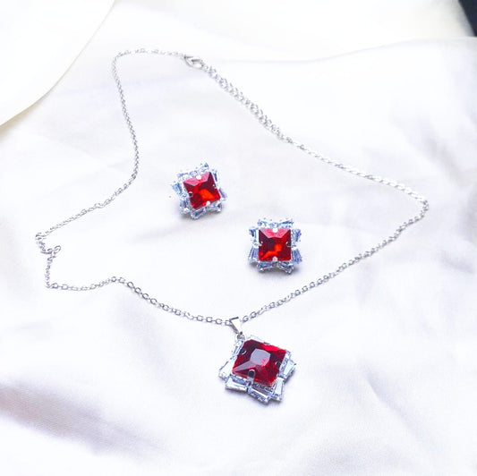 RED STONE LOCKET SET L103