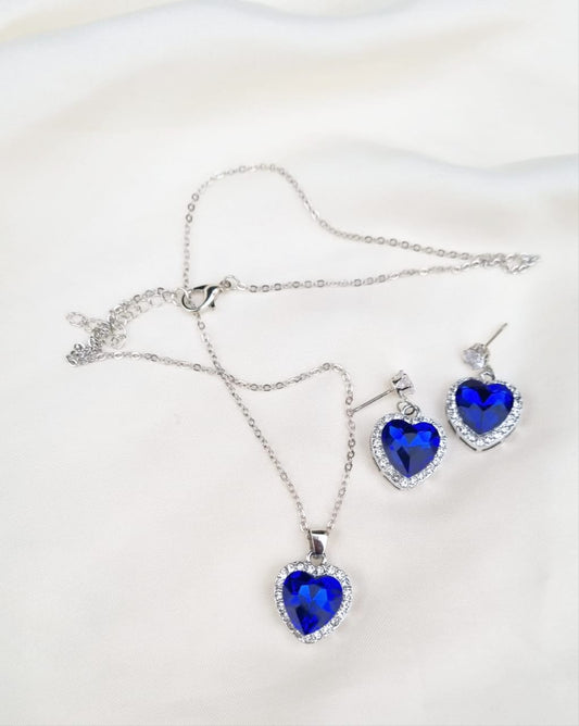 BLUE DIAMOND LOCKET SET L100